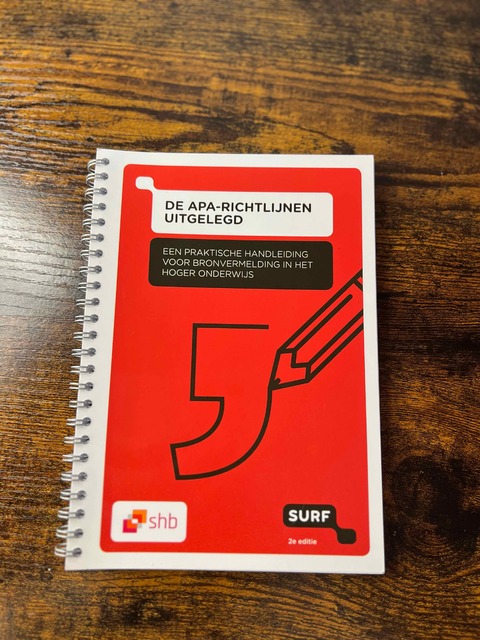 9789072482204-De-APA-richtlijnen-uitgelegd