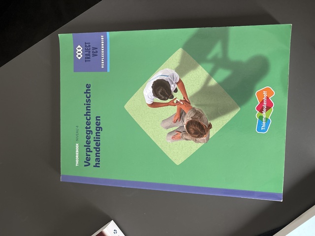 9789006910353-Verpleegtechnische-handelingen-niveau-4-Theorieboek