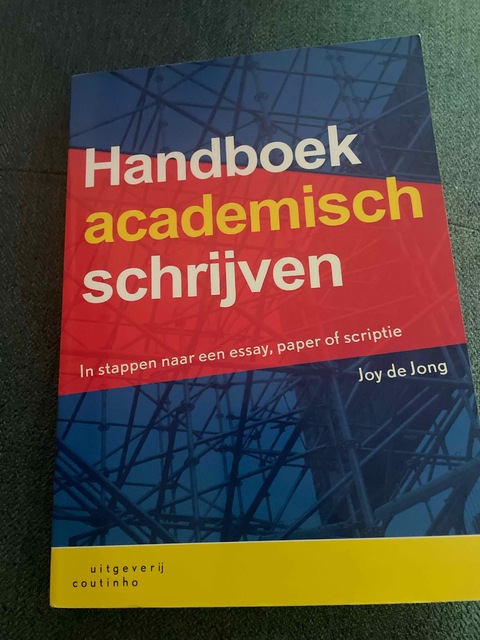 9789046902424-Handboek-academisch-schrijven
