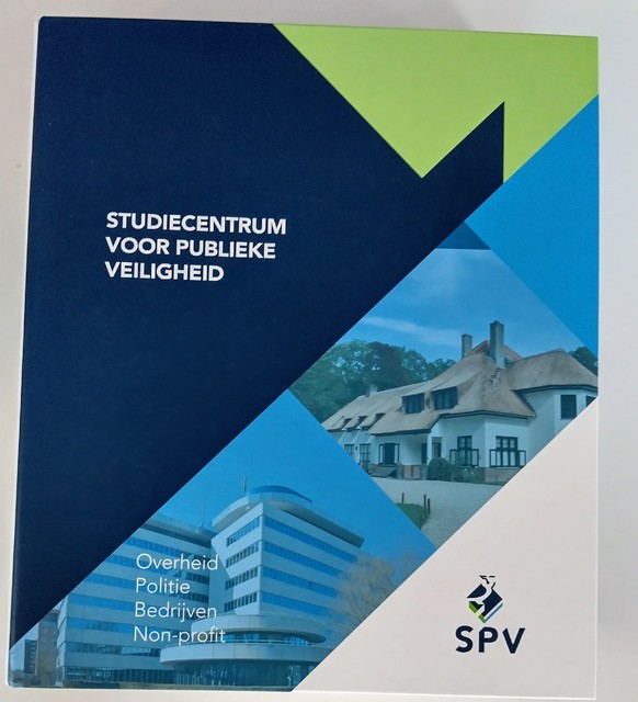 9789035249127-Stapel-de-koning-studie-editie-buitengewoon-opsporingsambtenaar-10e-druk