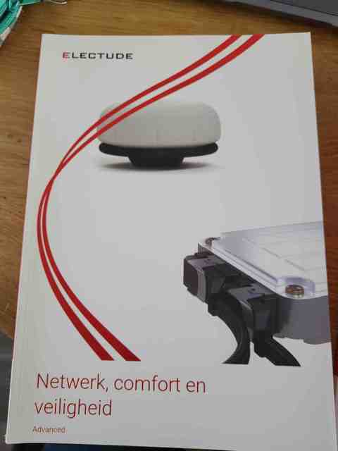 9789493342637-Netwerk-comfort-en-veiligheid-Advanced