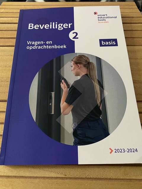 9789493252738-Beveiliger-2-vragen-en-opdrachtenboek-