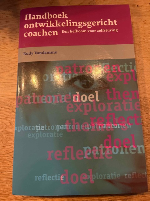 9789024416301-Handboek-ontwikkelingsgericht-coachen