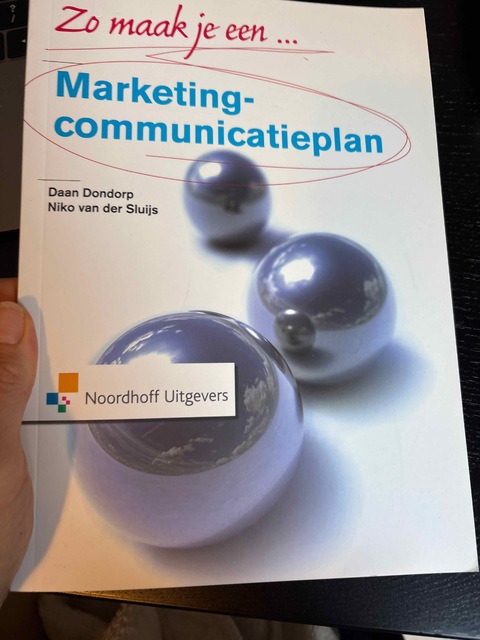 9789001303921-Zo-maak-je-een-marketingcommunicatieplan