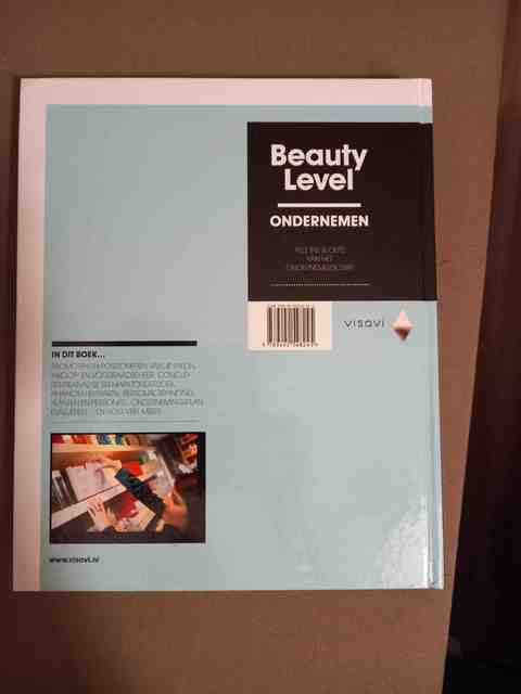 9789492548245-Beauty-Level-Ondernemen
