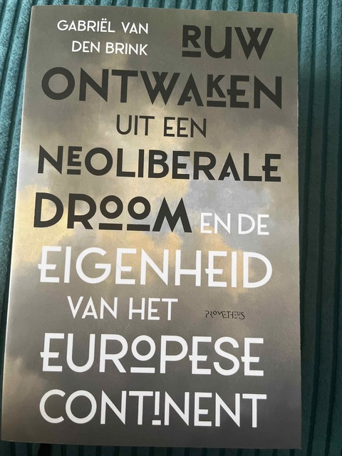 9789044642780-Ruw-ontwaken-uit-de-neoliberale-droom