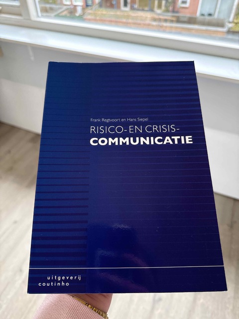9789046904220-Risico-en-crisiscommunicatie