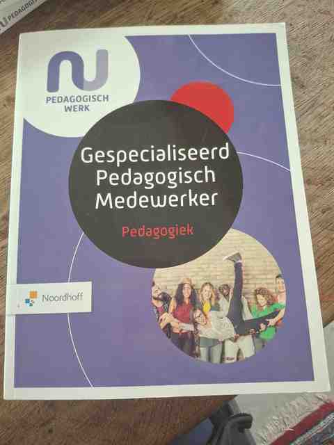 9789001734985-Gespecialiseerd-Pedagogisch-Medewerker-Pedagogiek