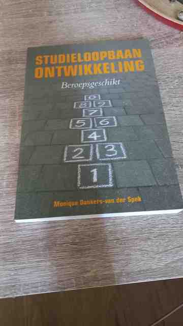 9789043011570-Studieloopbaanontwikkeling-Cd-Rom