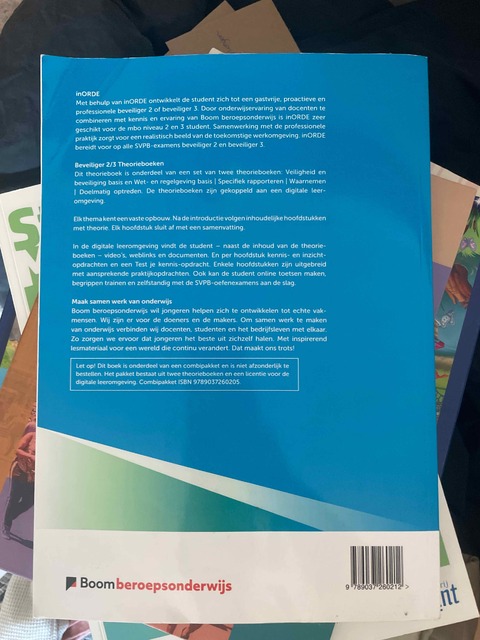 9789037260212-Beveiliger-2-theorieboek-bij-combipakket