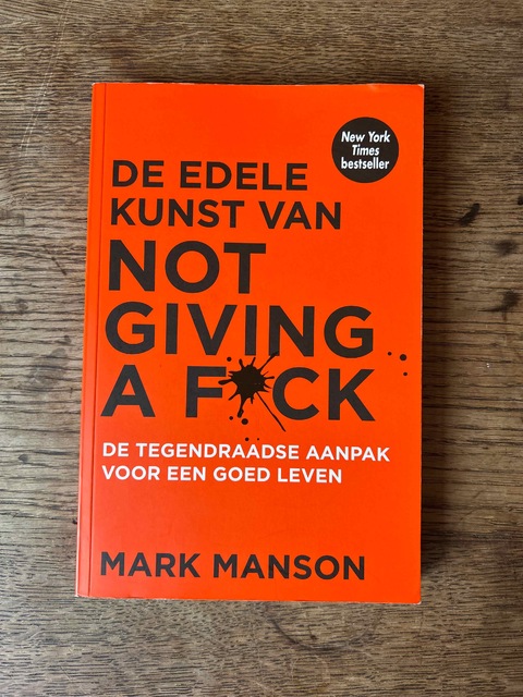 9789400509023-De-edele-kunst-van-not-giving-a-fuck