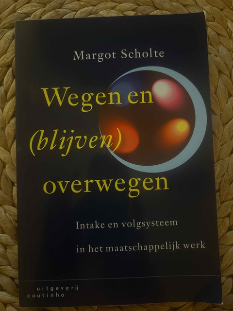 9789046900536-Wegen-en-blijven-overwegen
