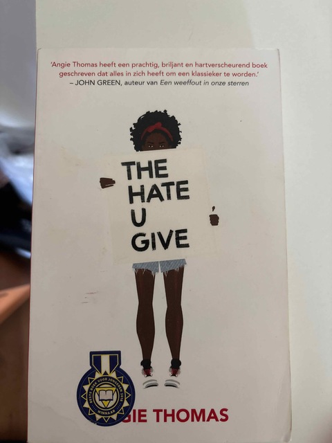 9789048837175-The-hate-u-give