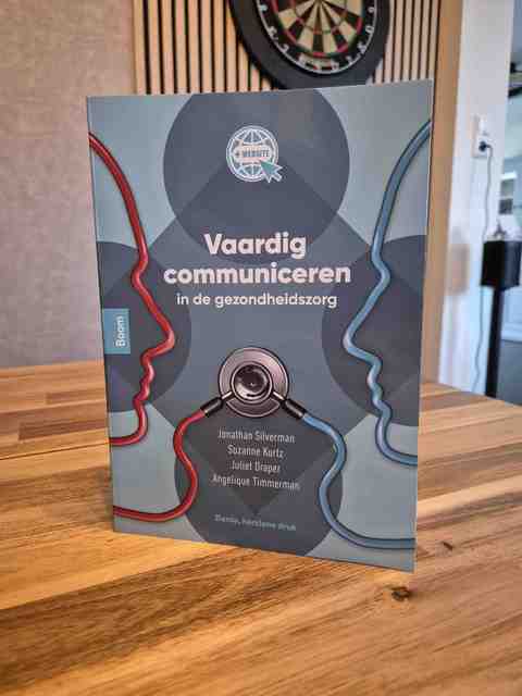 9789024446674-Vaardig-communiceren-in-de-gezondheidszorg