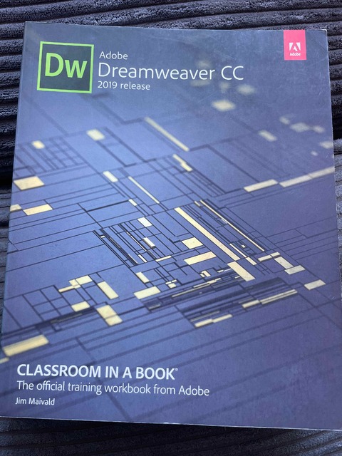 9780135262146-Adobe-Dreamweaver-CC-Classroom-in-a-Book