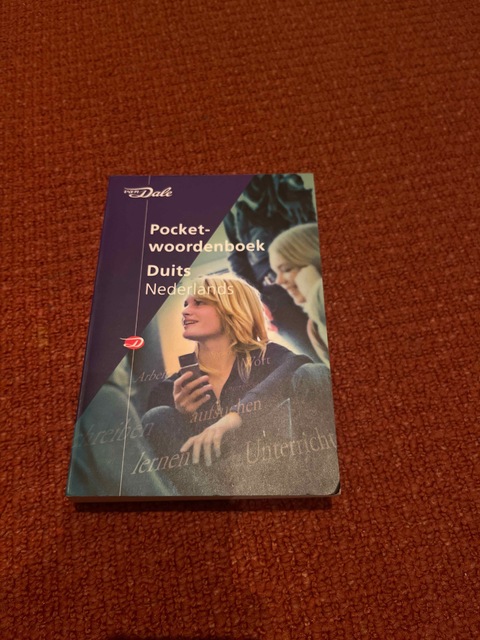 9789066488519-Van-Dale-Pocketwoordenboek-Duits-Nederlands