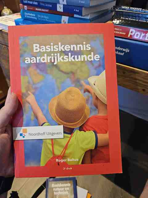 9789001901134-Basiskennis-Aardrijkskunde