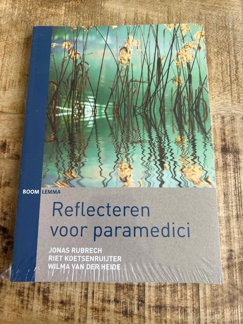 9789462364158-Reflecteren-voor-paramedici