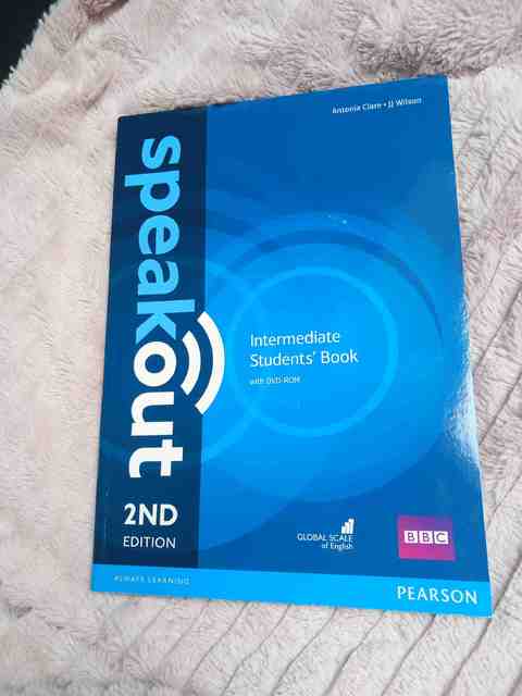 9781292115948-Speakout-Intermediate.-Students-Book-and-DVD-ROM-Pack