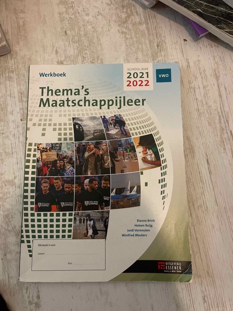 9789086744312-Themas-Maatschappijleer-VWO-2021-2022-werkboek