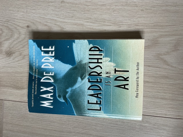 9780385512466-Leadership-Is-an-Art