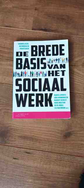 9789046905821-De-brede-basis-van-het-sociaal-werk