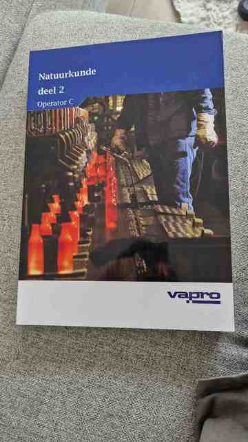 9789086303335-Natuurkunde-deel-2-operator-c