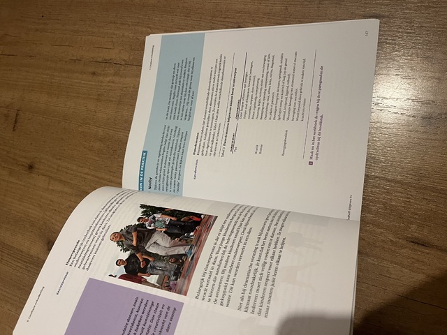 9789001734701-Basisboek-Opvoeding-en-Ontwikkeling-Leerboek