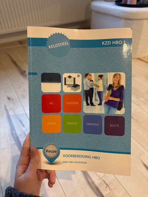 9789400227934-KZD-HBO-1