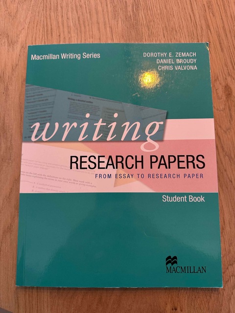9780230421943-Writing-Research-Papers