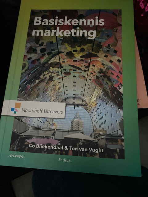 9789001877507-Basiskennis-marketing