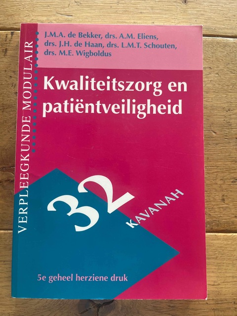 9789057400711-Kwaliteitszorg-en-patientveiligheid