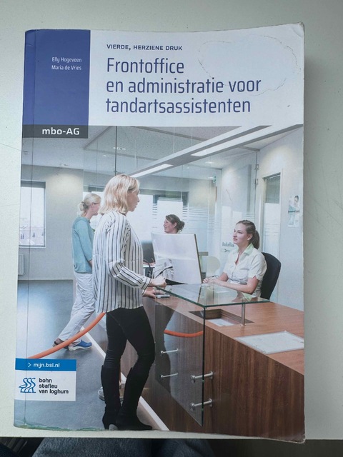 9789036828109-Frontoffice-en-administratie-voor-tandartsassistenten