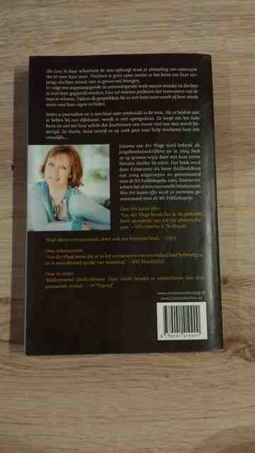 9789041410900-Blauw-water