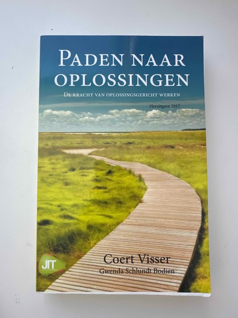 9789079750054-Paden-naar-oplossingen