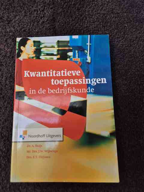 9789001110017-Kwantitatieve-toepassingen-in-de-bedrijfskunde