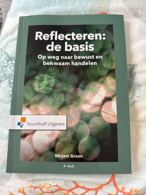 9789001900021-Reflecteren-de-basis