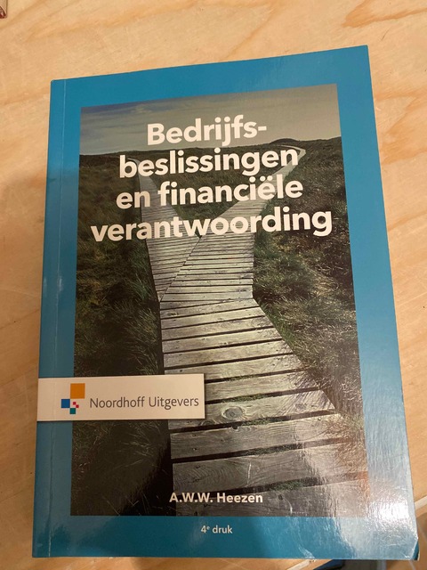 9789001829698-Bedrijfsbeslissingen-en-financiele-verantwoording-4e-editie