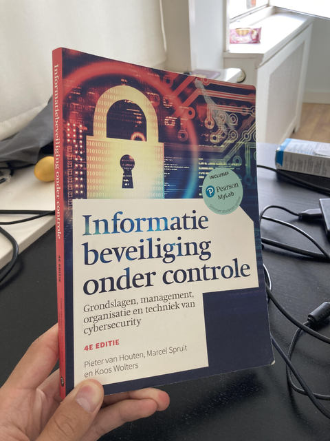 9789043036726-Informatiebeveiliging-onder-controle