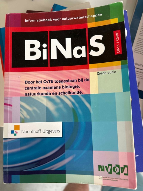 9789001817497-Binas-6e-havovwo-informatieboek