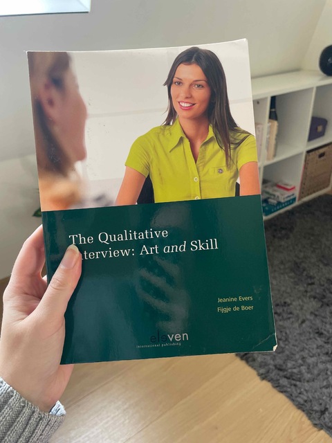 9789490947736-The-qualitative-interview