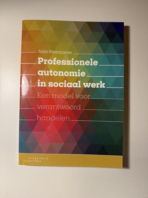 9789046907658-Professionele-autonomie-in-sociaal-werk