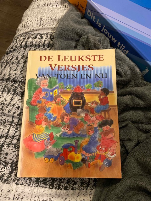 9789039602089-De-leukste-versjes-van-toen-en-nu