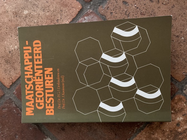 9789020707694-Maatschappij-georienteerd-besturen