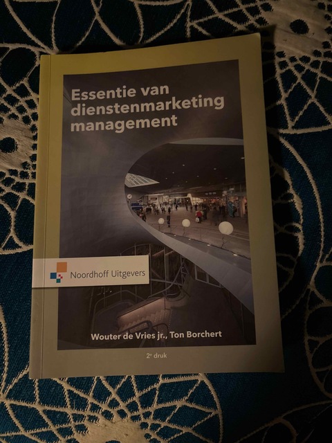 9789001850975-Essentie-van-dienstenmarketingmanagement