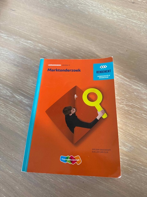9789006372311-Marktonderzoek-niveau-4-Leerwerkboek