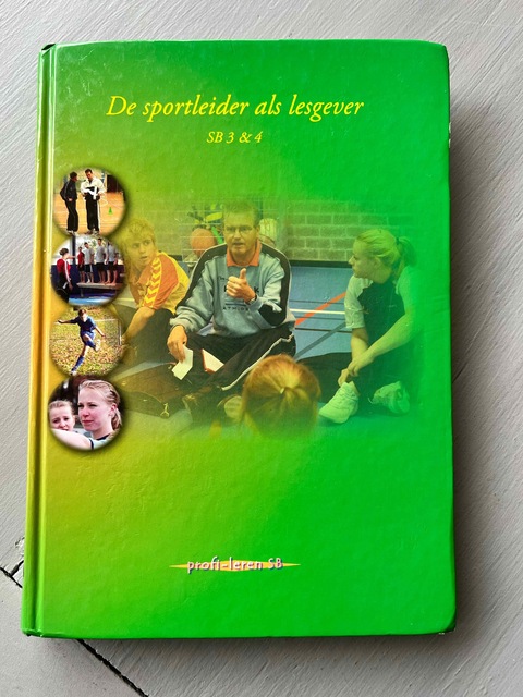 9789085241645-De-sportleider-als-lesgever-SB-3-4