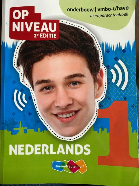 9789006921557-Op-Niveau-1-Nederlands-vmbo-thavo-Leeropdrachtenboek