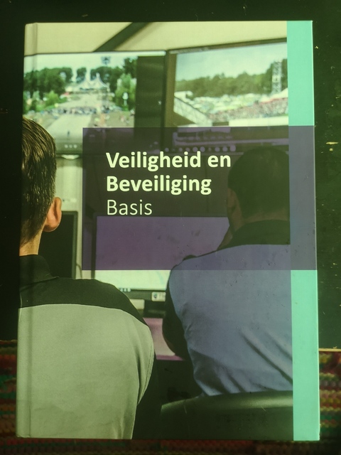 9789493252233-Beveiliger-2-Veiligheid-en-beveiliging-basis