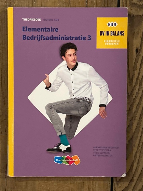9789006640861-Elementaire-bedrijfsadministratie-Basisboek-deel-3-niveau-3-en-4